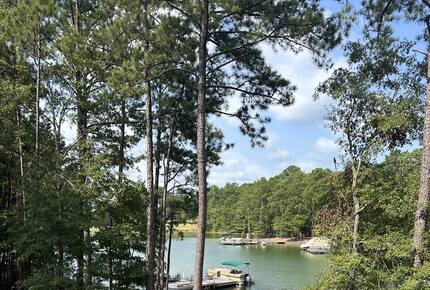 Peaceful Lake Martin Retreat with Floating Dock - Alexander City, Alabama