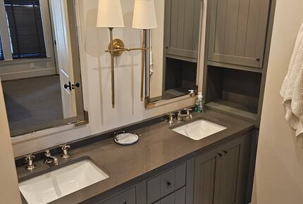 Peaceful Lake Martin Retreat with Floating Dock - Alexander City, Alabama