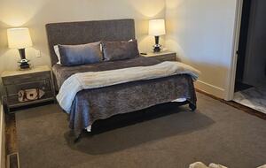 Peaceful Lake Martin Retreat with Floating Dock - Alexander City, Alabama