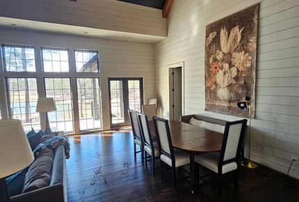 Peaceful Lake Martin Retreat with Floating Dock - Alexander City, Alabama