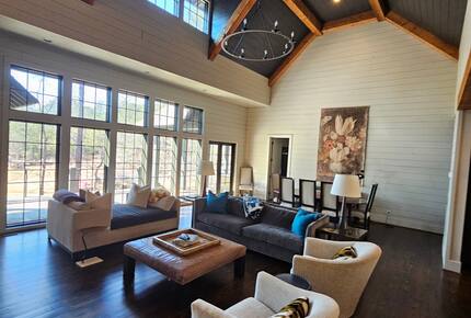 Peaceful Lake Martin Retreat with Floating Dock - Alexander City, Alabama