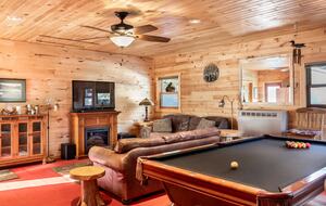 Northwoods Lakefront Retreat on Frazer Bay - Tower, Minnesota