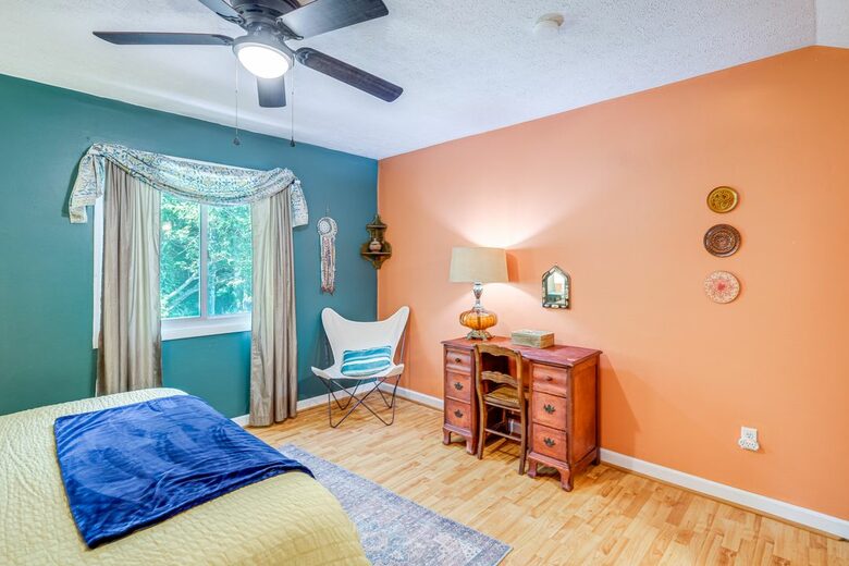 Private Wellness Retreat with Sauna, Hot Tub, and Wooded Grounds Near Blacksburg - Blacksburg, Virginia