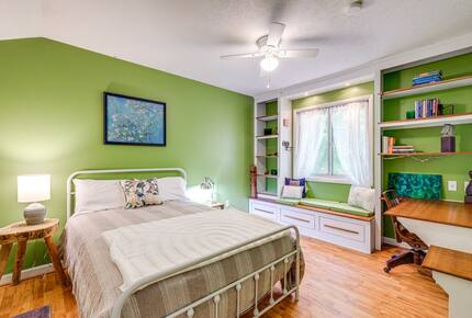 Private Wellness Retreat with Sauna, Hot Tub, and Wooded Grounds Near Blacksburg - Blacksburg, Virginia