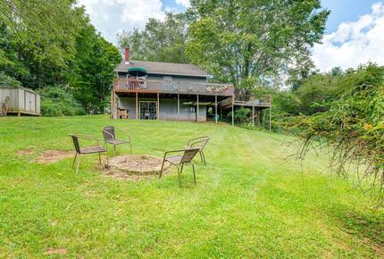 Private Wellness Retreat with Sauna, Hot Tub, and Wooded Grounds Near Blacksburg - Blacksburg, Virginia