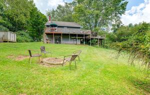 Private Wellness Retreat with Sauna, Hot Tub, and Wooded Grounds Near Blacksburg - Blacksburg, Virginia