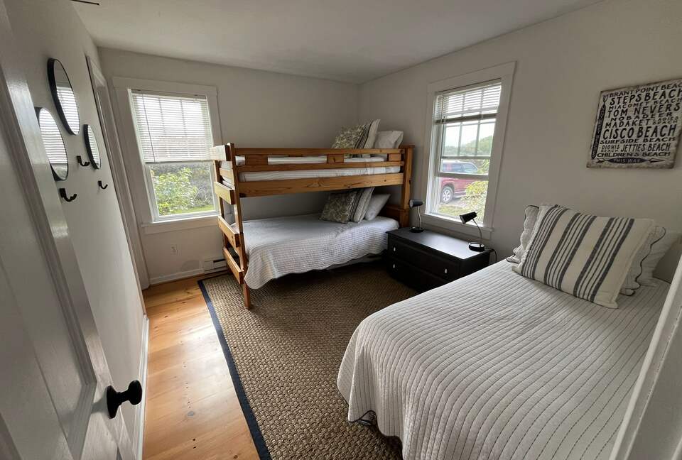 Bunk room with 3 twin beds