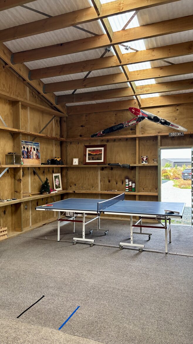 Mountain Majesty in the Heart of Twizel - Twizel, New Zealand