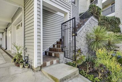 Coastal Village Living Steps to San Clemente Beach - San Clemente, California