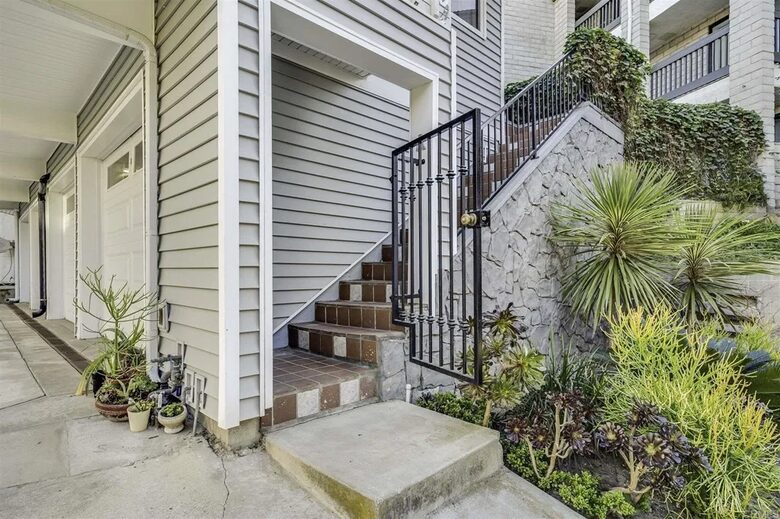 Coastal Village Living Steps to San Clemente Beach - San Clemente, California