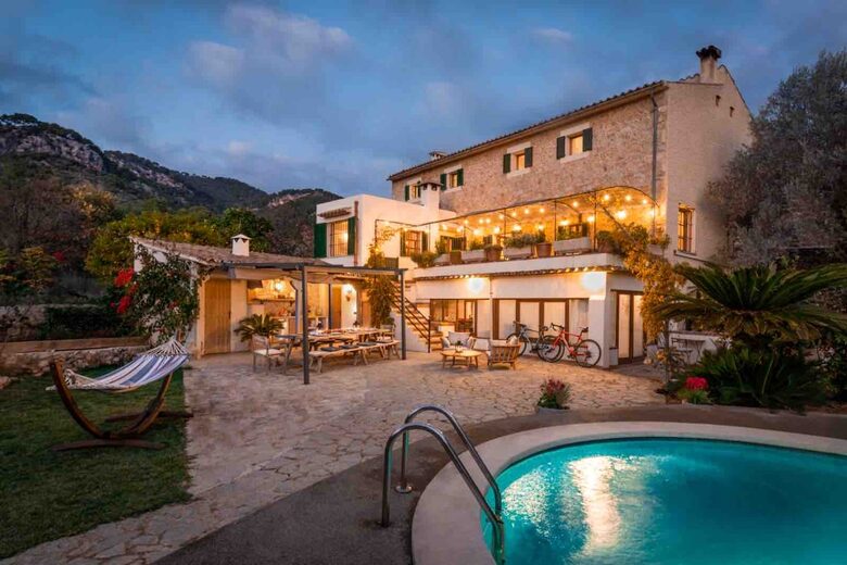 Sophisticated Serenity in the Heart of Mallorca - Caimari, Spain