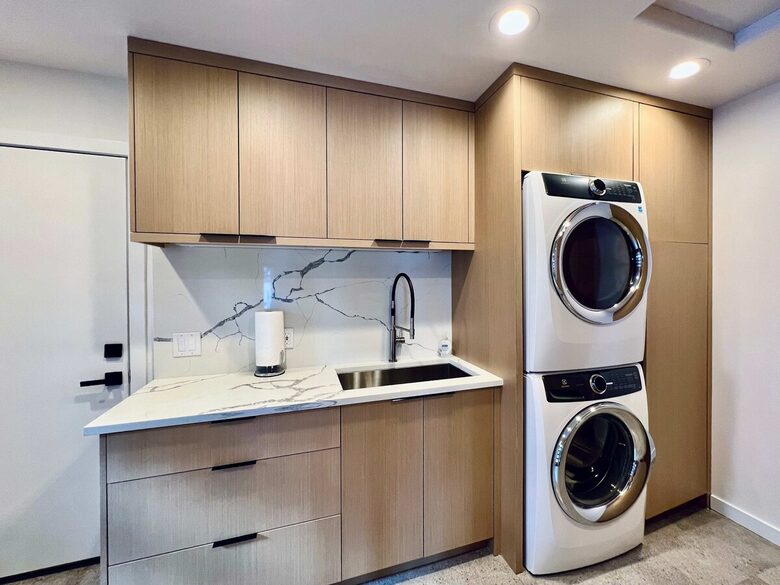 Private Flathead Lakefront Estate with Dock, Hot Tub & Panoramic Mountain Views - Rollins, Montana