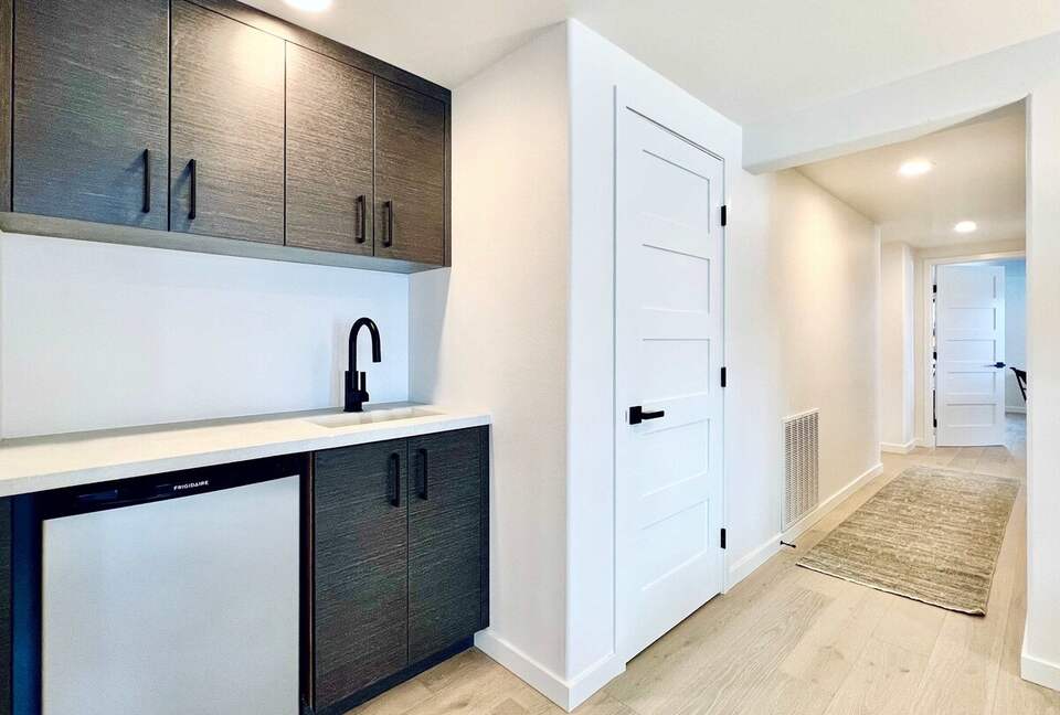 Private Flathead Lakefront Estate with Dock, Hot Tub & Panoramic Mountain Views - Rollins, Montana