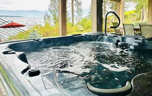 Private Flathead Lakefront Estate with Dock, Hot Tub & Panoramic Mountain Views - Rollins, Montana