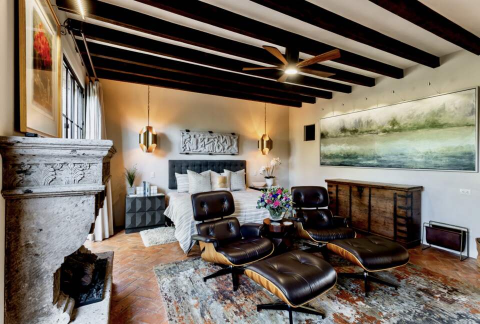 Private Centro Sanctuary with Parroquia Sightlines - San Miguel de Allende, Mexico