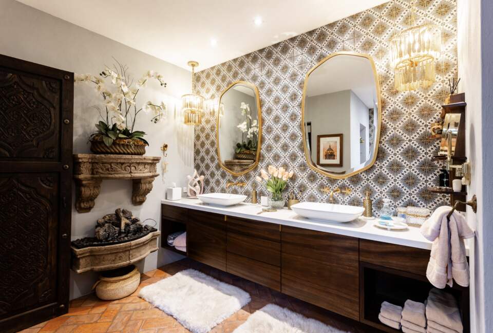 Private Centro Sanctuary with Parroquia Sightlines - San Miguel de Allende, Mexico