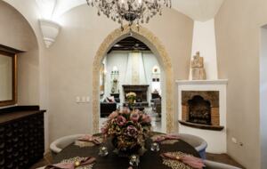 Private Centro Sanctuary with Parroquia Sightlines - San Miguel de Allende, Mexico