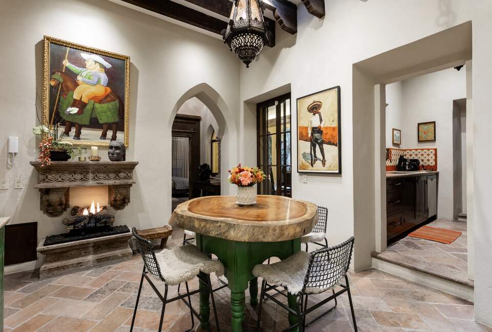 Private Centro Sanctuary with Parroquia Sightlines - San Miguel de Allende, Mexico