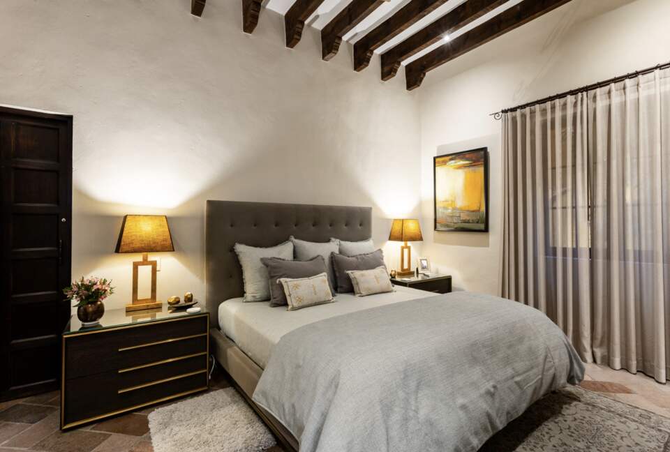 Private Centro Sanctuary with Parroquia Sightlines - San Miguel de Allende, Mexico