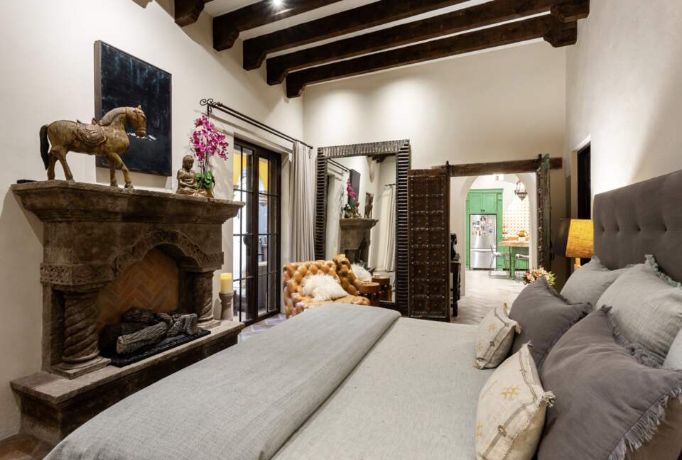 Private Centro Sanctuary with Parroquia Sightlines - San Miguel de Allende, Mexico