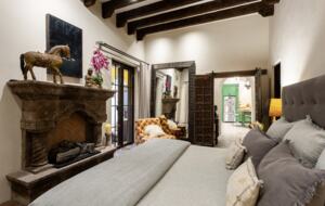 Private Centro Sanctuary with Parroquia Sightlines - San Miguel de Allende, Mexico