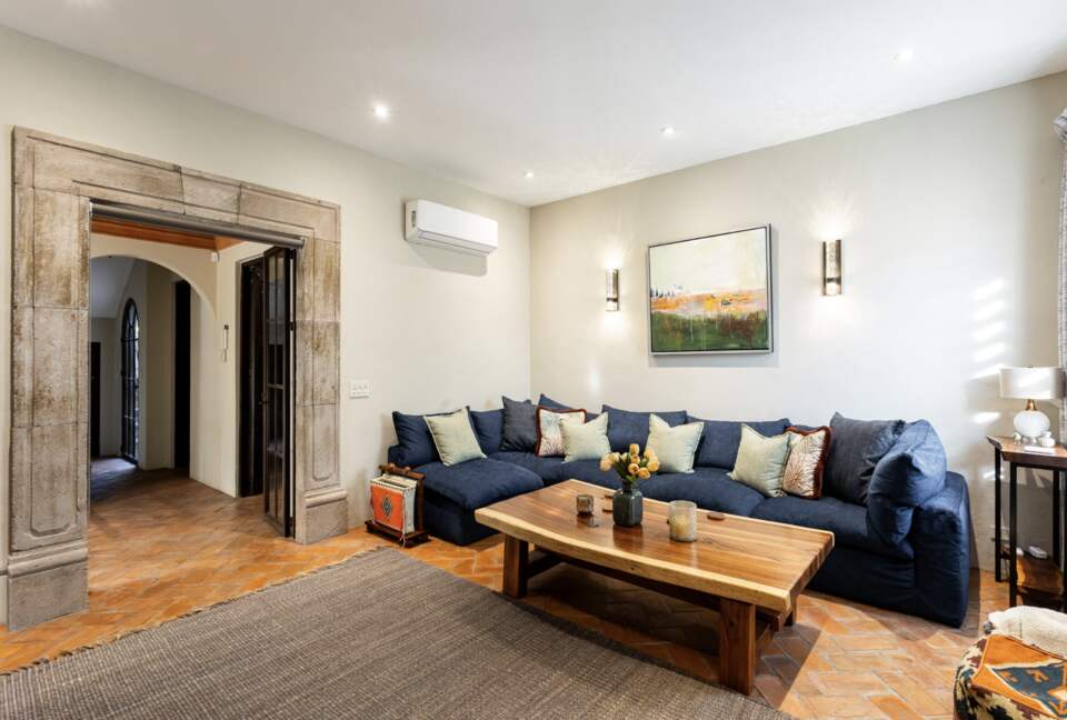 Private Centro Sanctuary with Parroquia Sightlines - San Miguel de Allende, Mexico