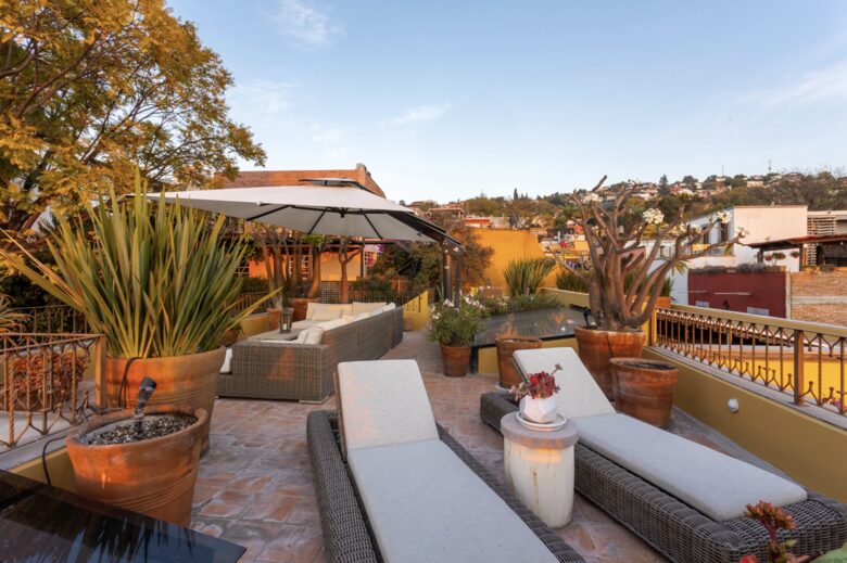 Private Centro Sanctuary with Parroquia Sightlines - San Miguel de Allende, Mexico