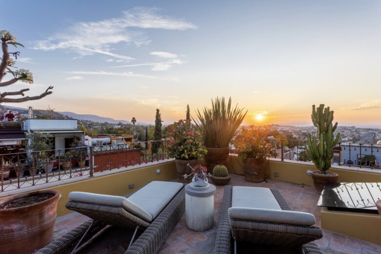 Private Centro Sanctuary with Parroquia Sightlines - San Miguel de Allende, Mexico