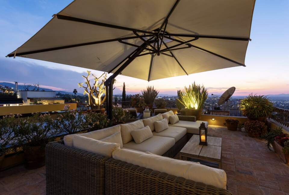 Private Centro Sanctuary with Parroquia Sightlines - San Miguel de Allende, Mexico