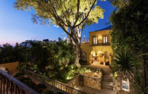 Private Centro Sanctuary with Parroquia Sightlines - San Miguel de Allende, Mexico