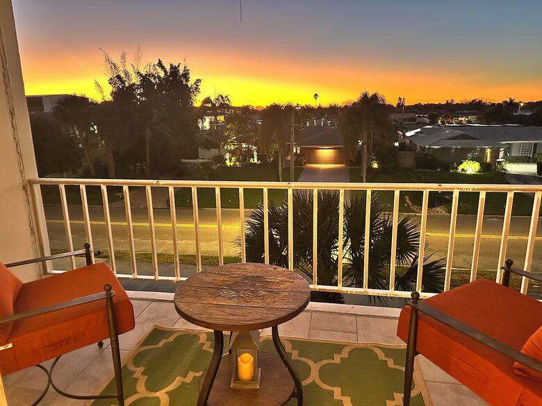 Easy Coastal Living Near Marina & Central Ave - St. Petersburg, Florida