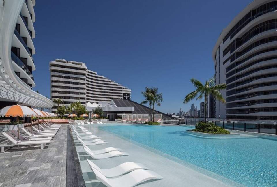 52nd Floor Ocean View Retreat in Broadbeach - Broadbeach, Australia