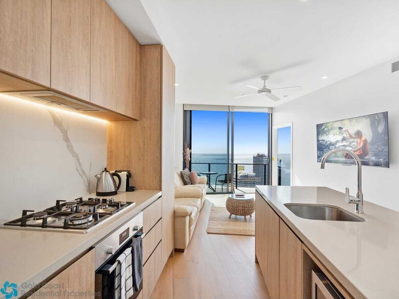 52nd Floor Ocean View Retreat in Broadbeach - Broadbeach, Australia