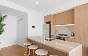 52nd Floor Ocean View Retreat in Broadbeach - Broadbeach, Australia