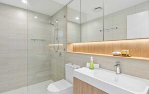 52nd Floor Ocean View Retreat in Broadbeach - Broadbeach, Australia