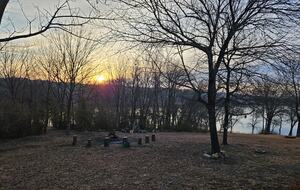 Relaxed Lake Texoma Home with Water Views - Kingston, Oklahoma