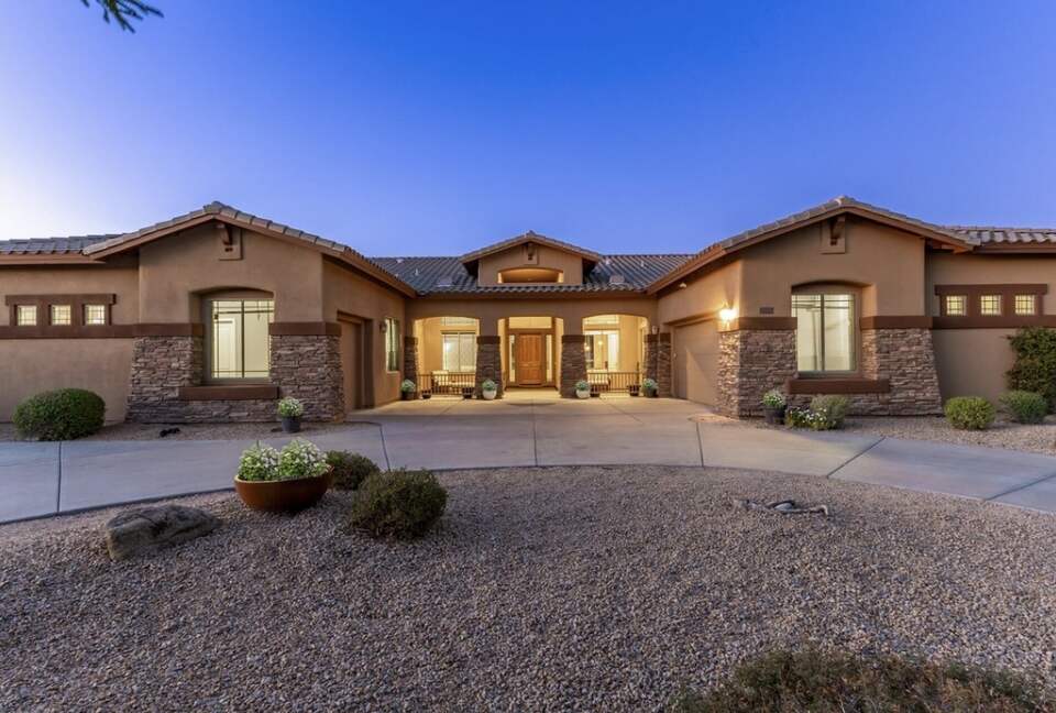 Luxury North Scottsdale Retreat in Gated Community - Scottsdale, Arizona