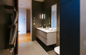 Breathtaking Lake Wanaka and Southern Alps Panorama Above Town - Wānaka, New Zealand