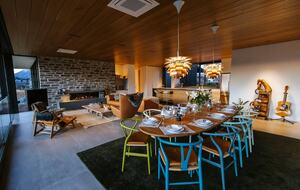 Breathtaking Lake Wanaka and Southern Alps Panorama Above Town - Wānaka, New Zealand