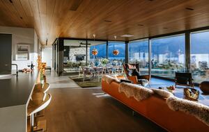 Breathtaking Lake Wanaka and Southern Alps Panorama Above Town - Wānaka, New Zealand