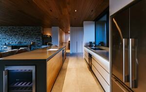 Breathtaking Lake Wanaka and Southern Alps Panorama Above Town - Wānaka, New Zealand