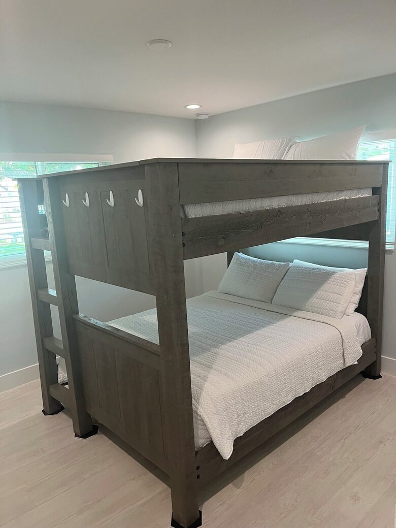 Canal-Front Florida Retreat with Private Dock and Pool Near Manasota Key - Englewood, Florida