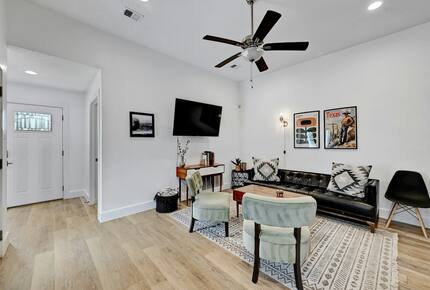 Private Austin Retreat with Dual Pools & Fire Pits - Austin, Texas