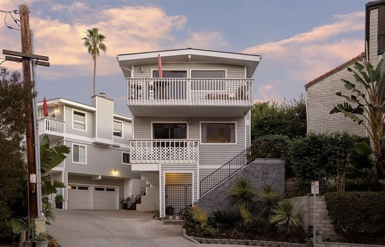 Coastal Village Living Steps to San Clemente Beach - San Clemente, California