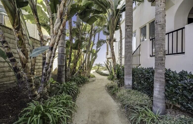 Coastal Village Living Steps to San Clemente Beach - San Clemente, California
