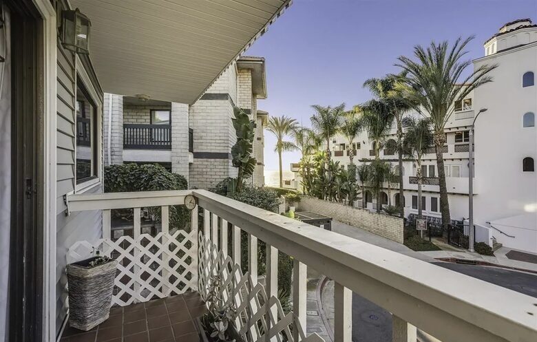 Coastal Village Living Steps to San Clemente Beach - San Clemente, California