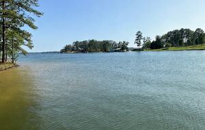 Peaceful Lake Martin Retreat with Floating Dock - Alexander City, Alabama