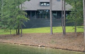 Peaceful Lake Martin Retreat with Floating Dock - Alexander City, Alabama