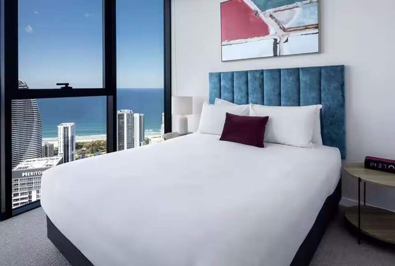52nd Floor Ocean View Retreat in Broadbeach - Broadbeach, Australia