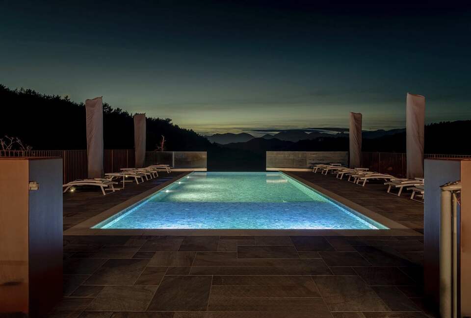 Timeless Pyrenean Estate - Alpens Barcelona, Spain